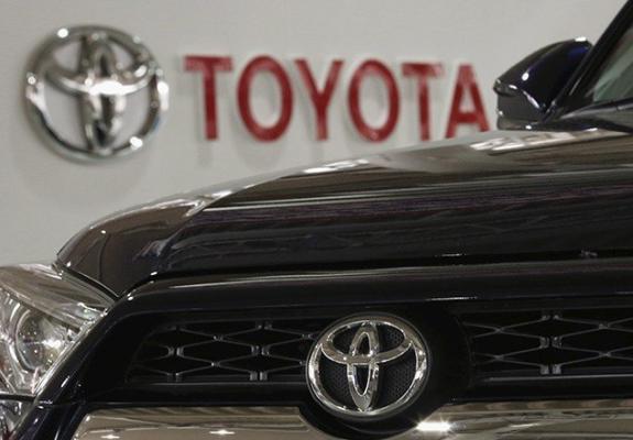 Περισσότερα από 1,6 εκατ. οχήματα ανακαλεί η Toyota