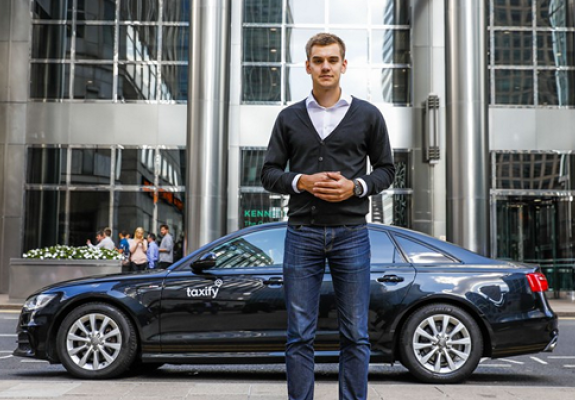 Taxify και Daimler προκαλούν πονοκέφαλο στην Uber